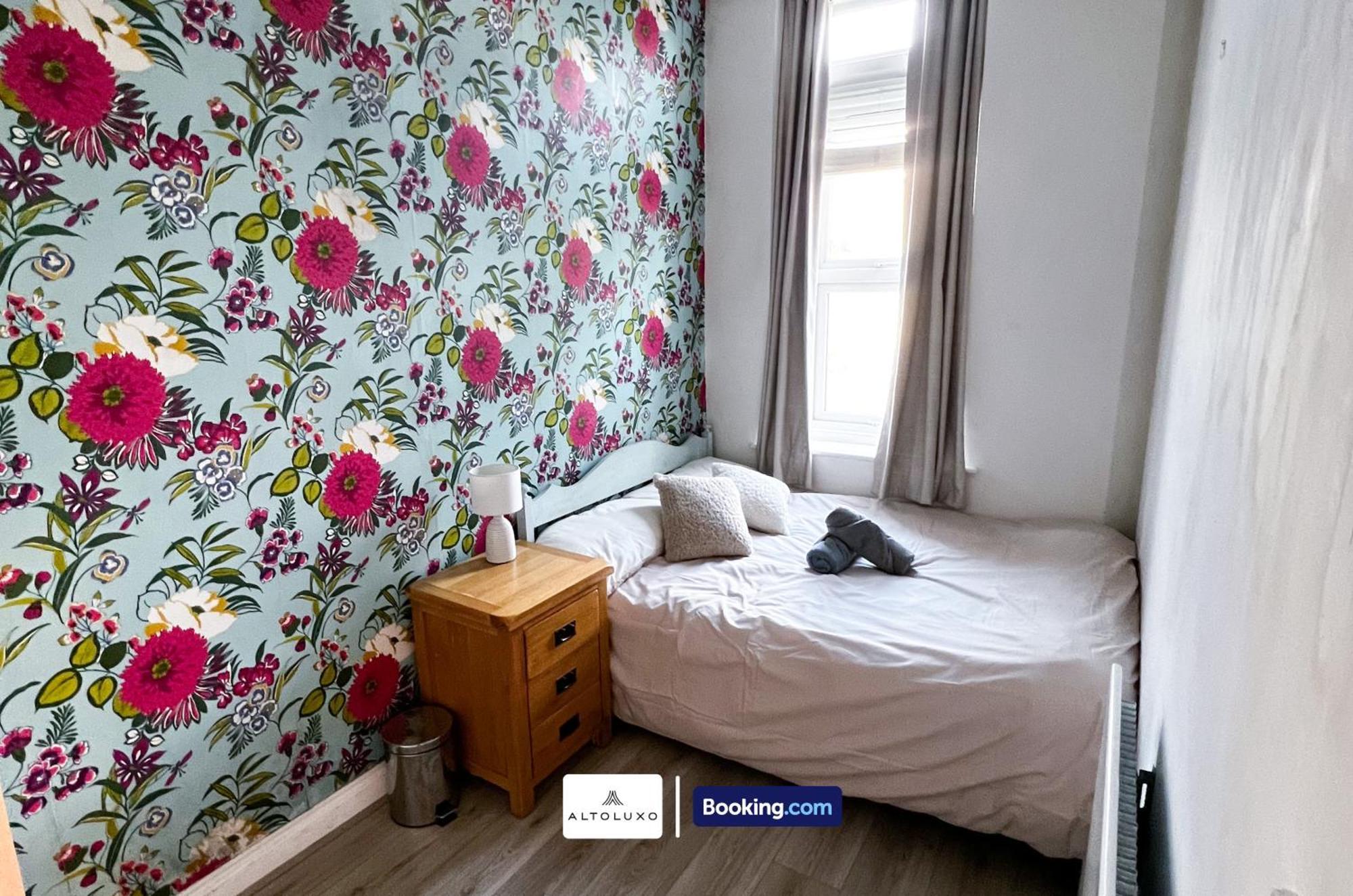 Apartamento The Den 2 Bedroom Serviced By Altoluxoexperience Short Lets & Serviced With Free Wifi